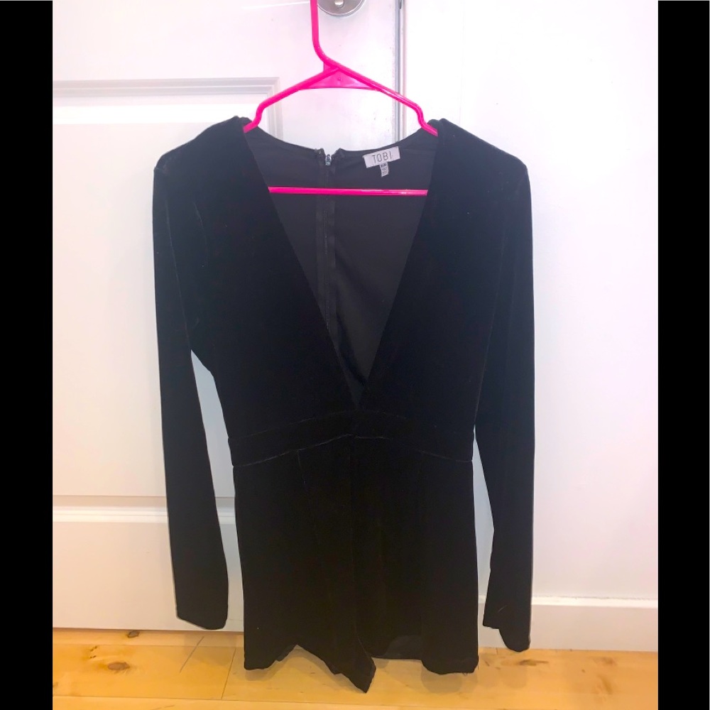 TOBI black velvet long sleeve romper